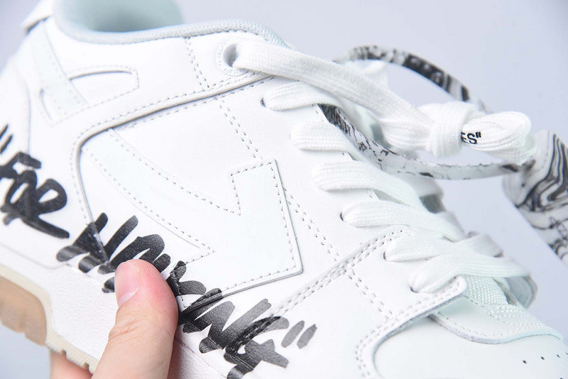 OF™ C/O VIRGIL ABLOH OUT OF OFFICE LOW-TOP LEATHER SNEAKERS ‘OOO“