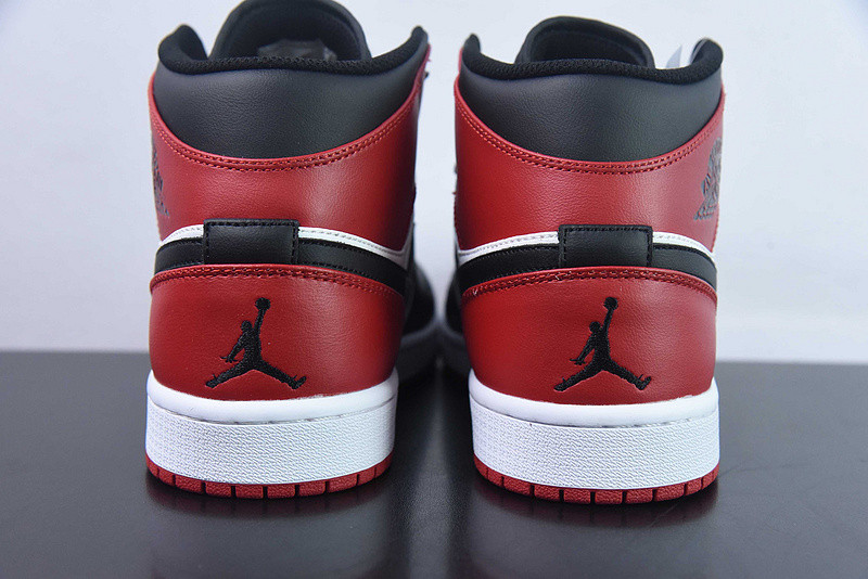 Air Jordan 1 Retro GS 