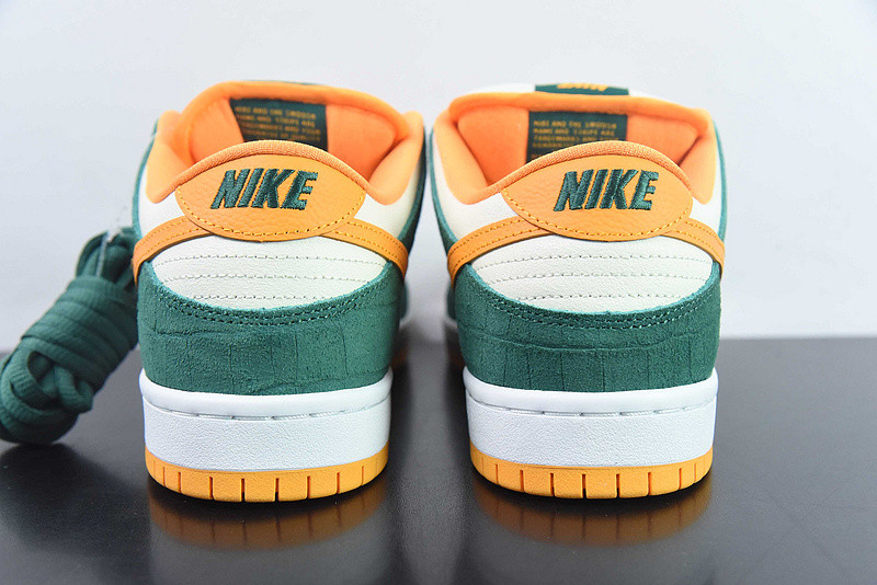 Nike Dunk Low Pro SB 