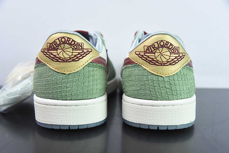 Air Jordan 1 Low OG Year of the Dragon FN3727-100
