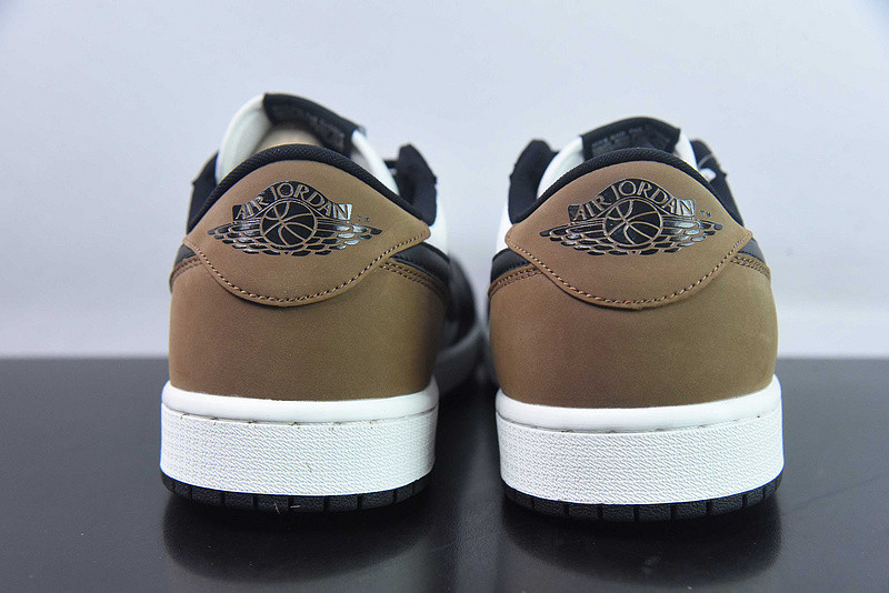 Air Jordan 1 Low OG “Mocha” CZ0790-102