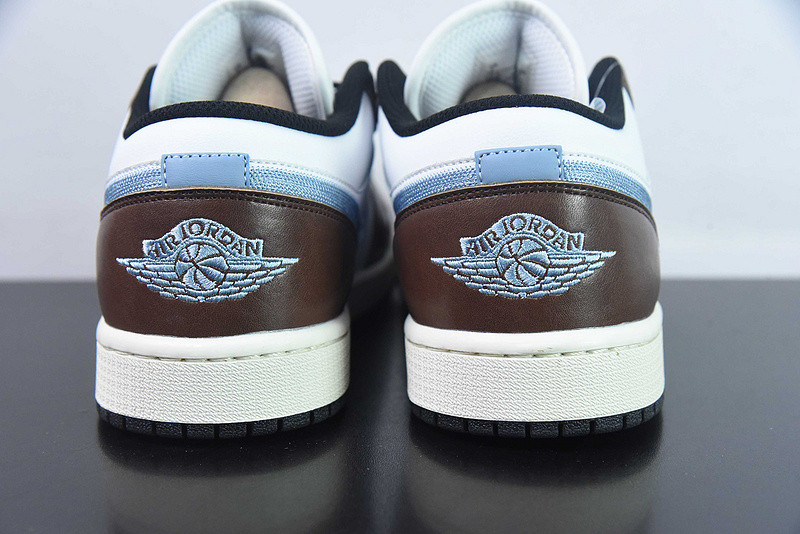 Air Jordan 1 Low SE 