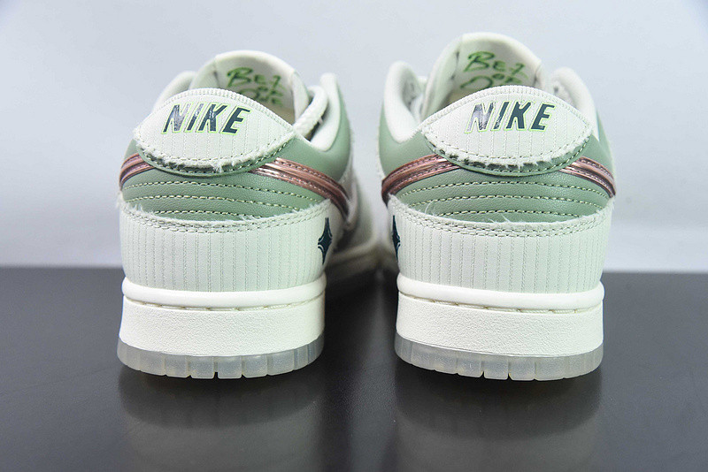 Nike x Kyler Murray Dunk Low 