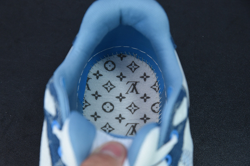 LVT SNEAKERS