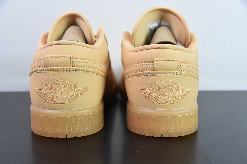 Air Jordan 1 Low “Pale Vanilla” FZ3972-294