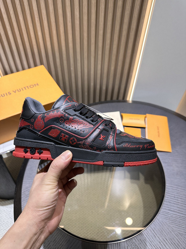 LVT SNEAKERS