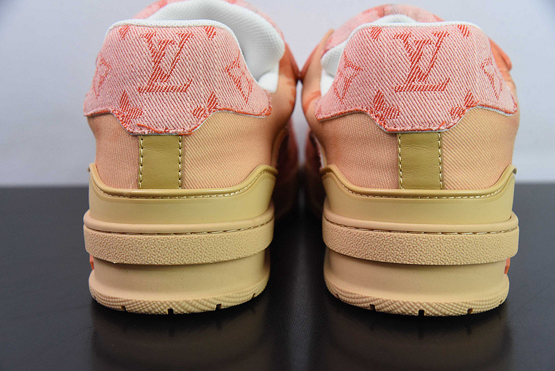 LVT SNEAKERS