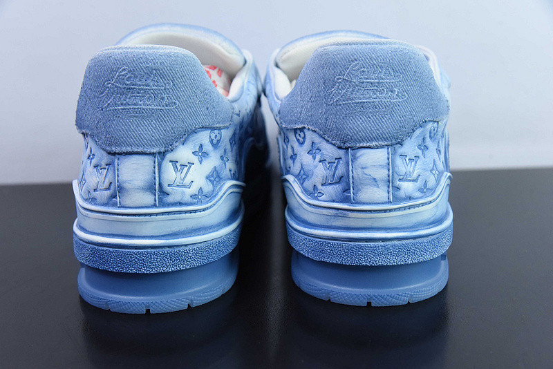 LVT SNEAKERS