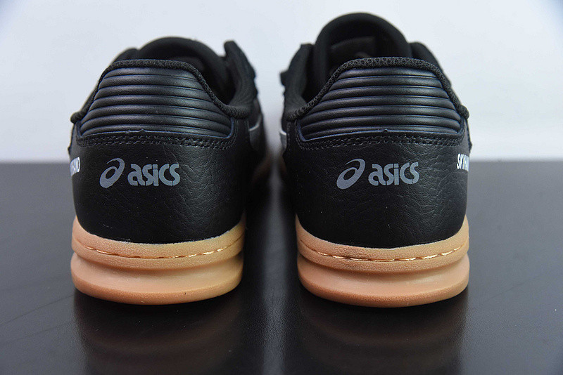 ASICS Skyhand OG 