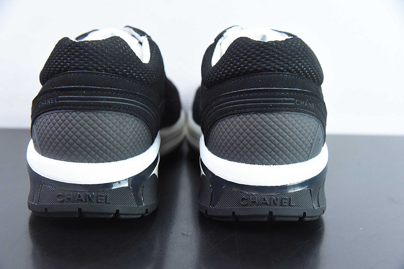 Chanel Sneaker