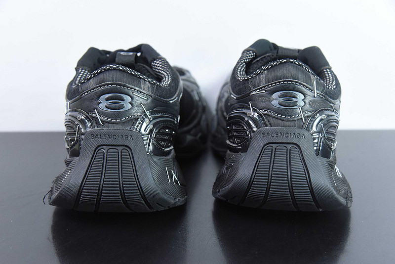BC XL SNEAKERS