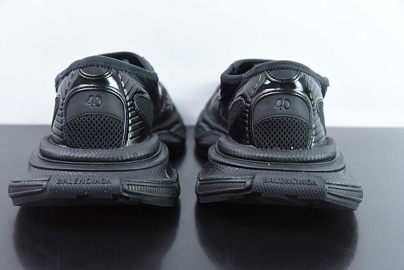 BC 3XL SNEAKER