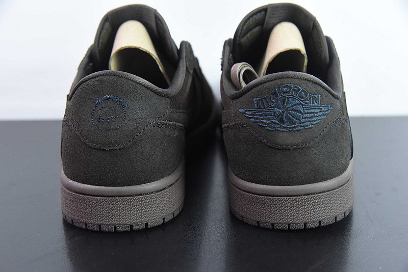 Travis Scott x Air Jordan 1 Low OG “Velvet Brown” DM7866-202