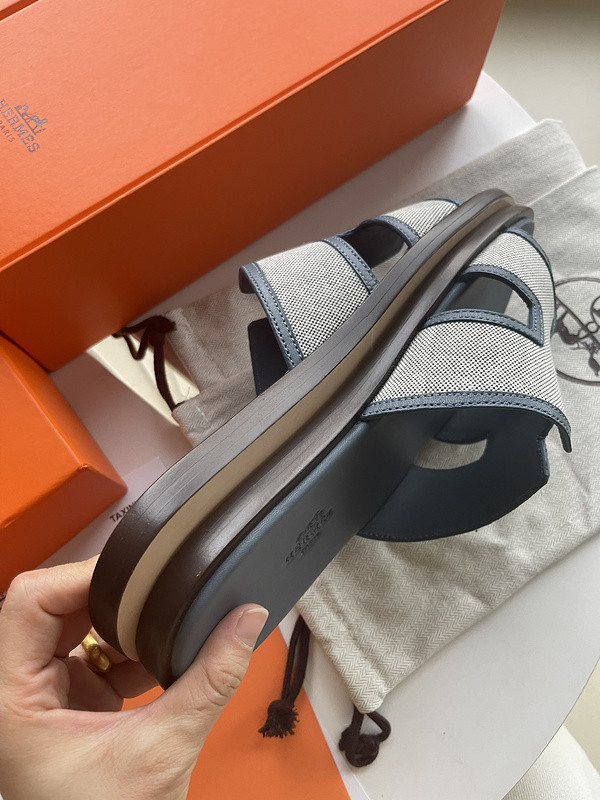 HERMES SLIDE