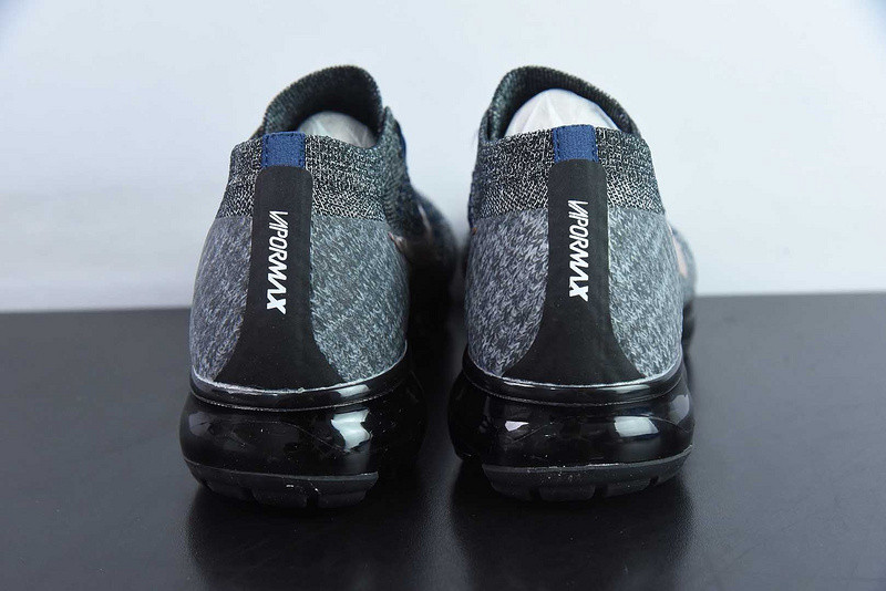NIKE AIR VAPORMAX 