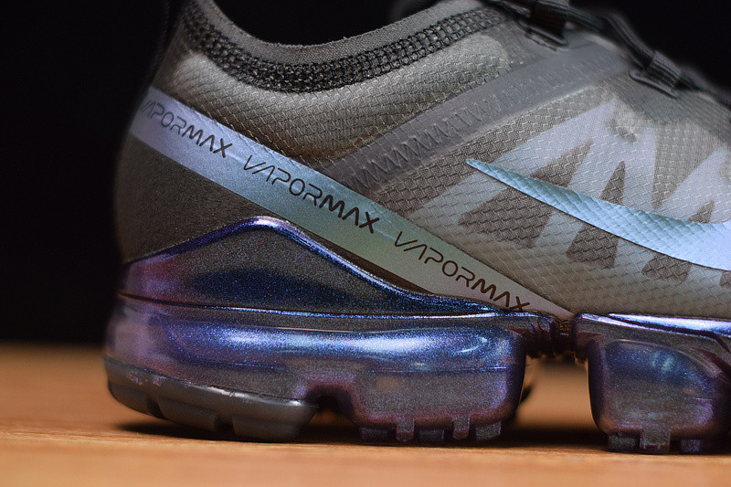 NIKE AIR VAPORMAX 2019 THROWBACK FUTURE AR6631-001