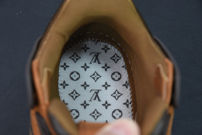 LVT SNEAKERS