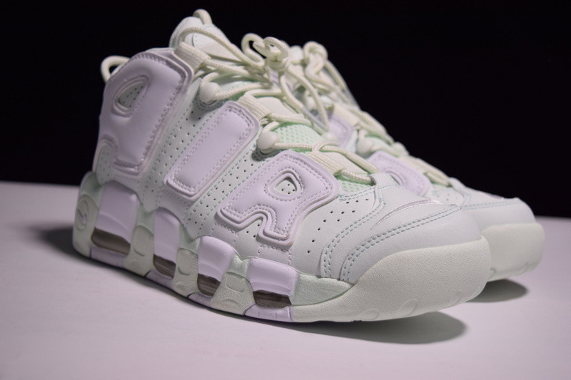 NIKE AIR MORE UPTEMPO 