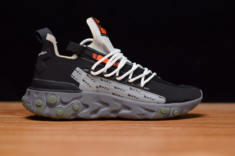 NIKE REACT WR ISPA AR8555-001