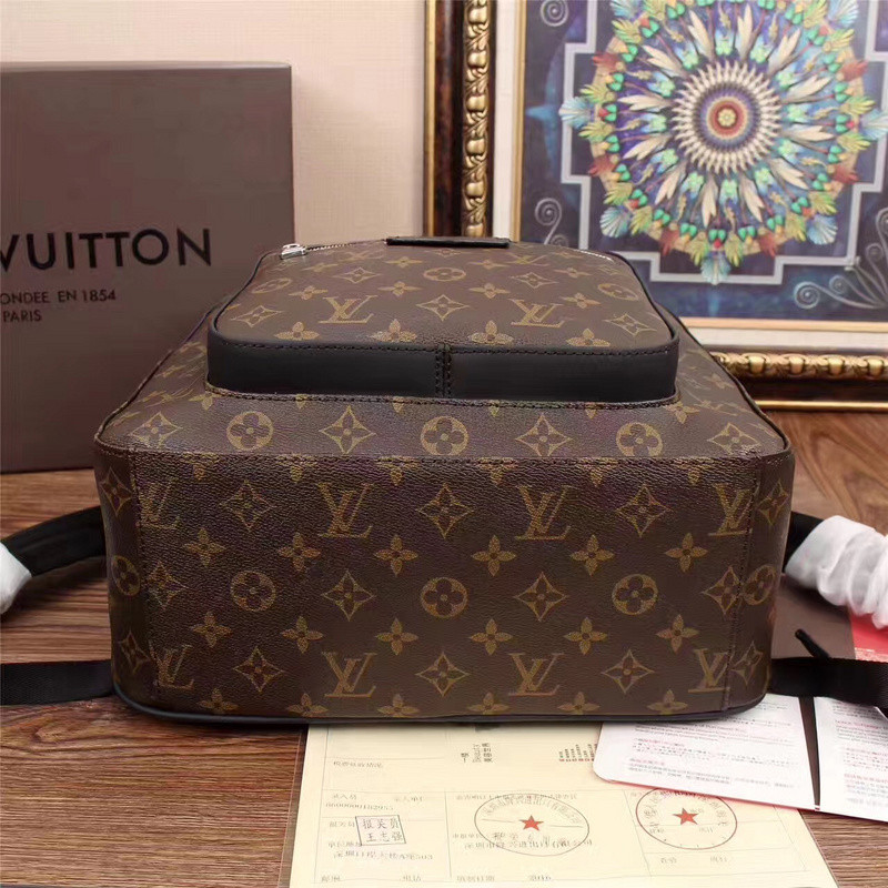 LVT PURSE