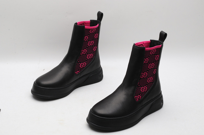 G*u*i boots