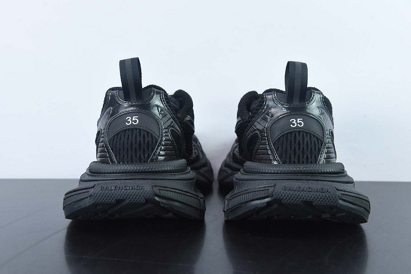 BC 3XL SNEAKER