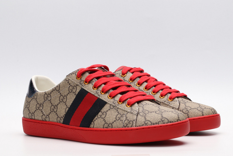G*u*i ace embroidered low-top sneaker