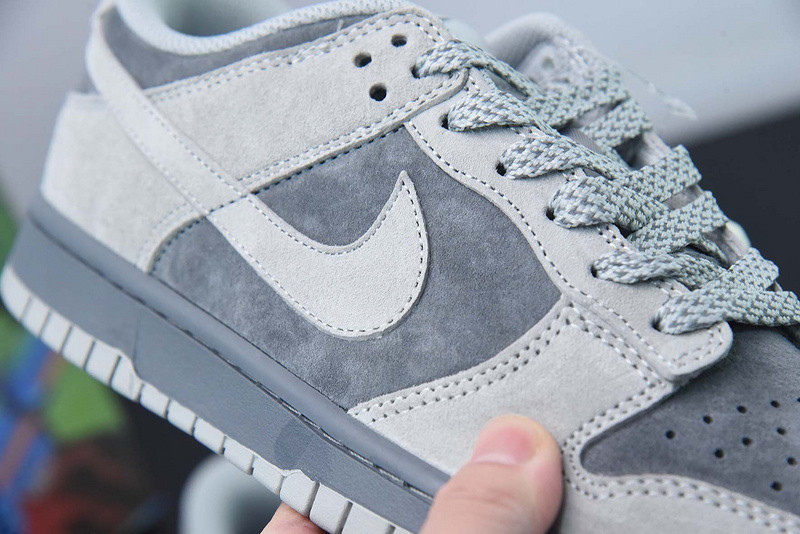 Otomo Katsuhiro x Nike SB Dunk Low "Steamboy OST" DD3699-003