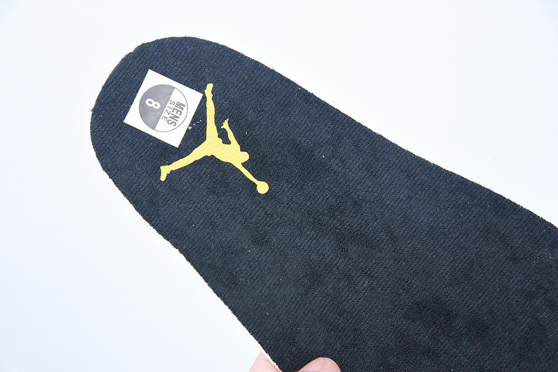 AIR JORDAN 11 RETRO 