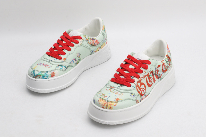 G*u*i sneaker