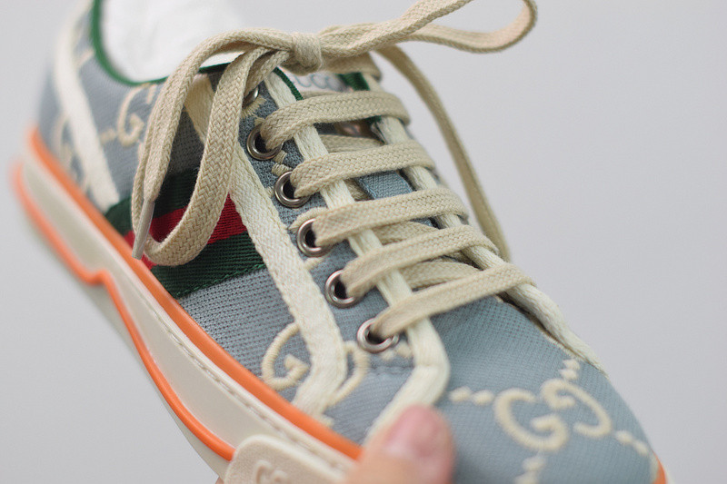 G*u*i ace embroidered low-top sneaker