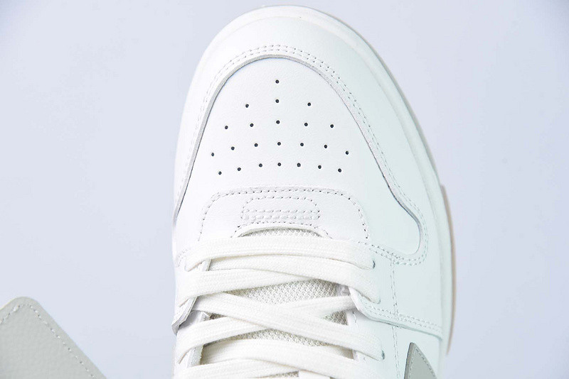 OF™ C/O VIRGIL ABLOH OUT OF OFFICE LOW-TOP LEATHER SNEAKERS ‘OOO“