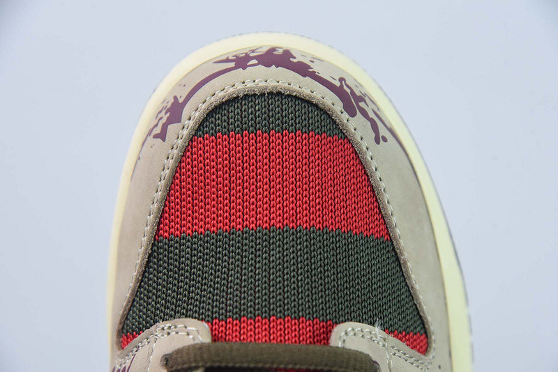 NIKE DUNK LOW PRO SB 
