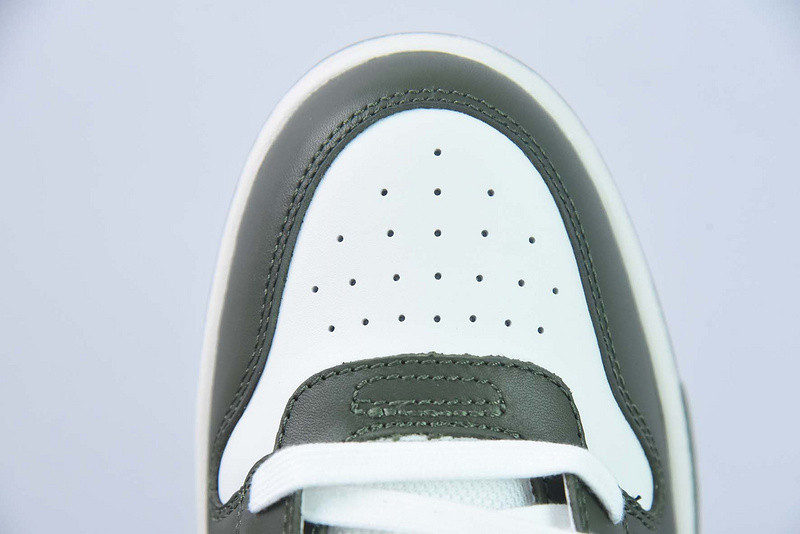 OF™ C/O VIRGIL ABLOH OUT OF OFFICE LOW-TOP LEATHER SNEAKERS ‘OOO“