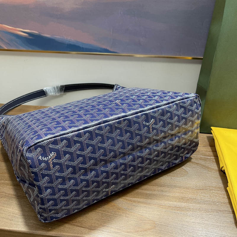 Go*ard purse