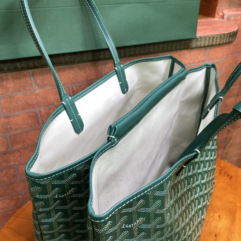 Go*ard purse