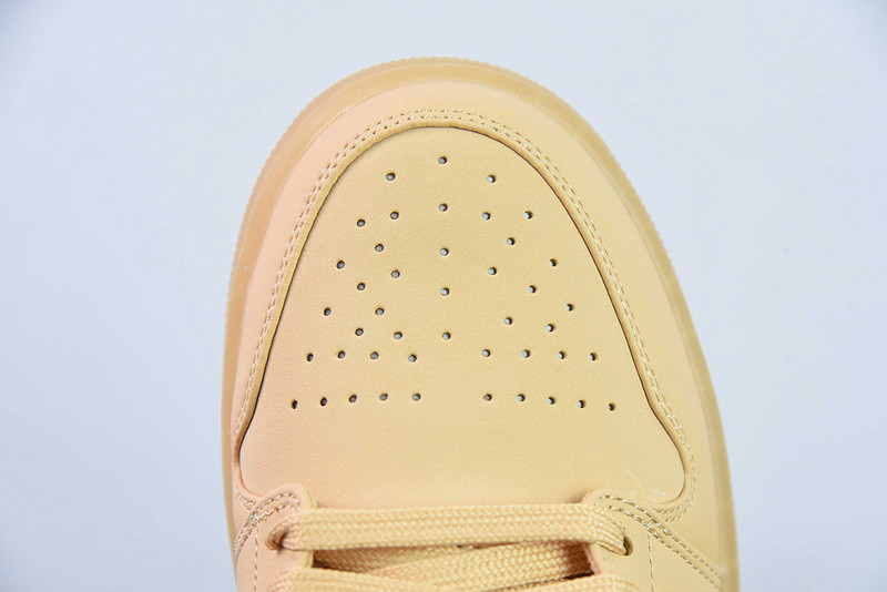 Air Jordan 1 Low “Pale Vanilla” FZ3972-294