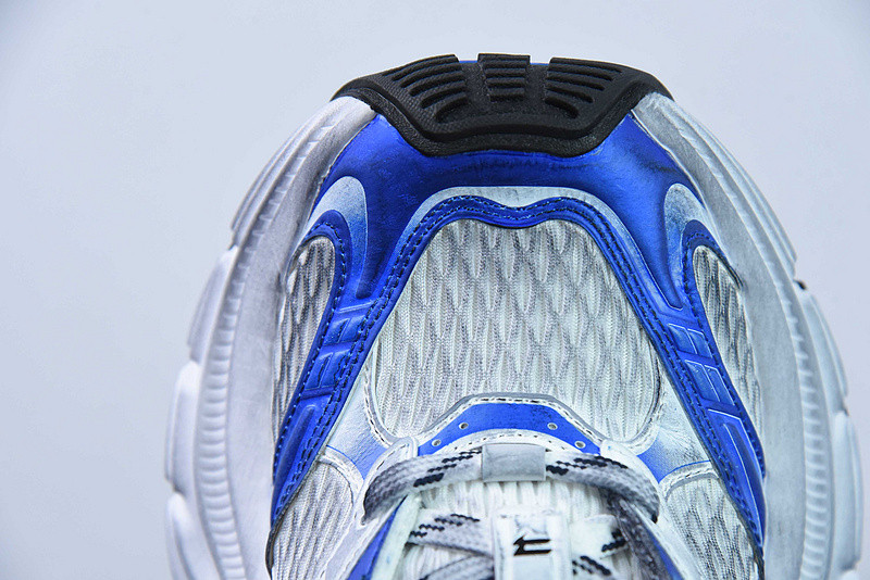 BC XL SNEAKERS