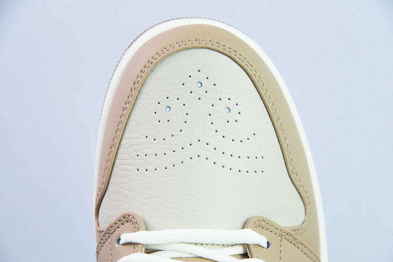Air Jordan 1 Low Premium "Tan/Brown" HF5753-221