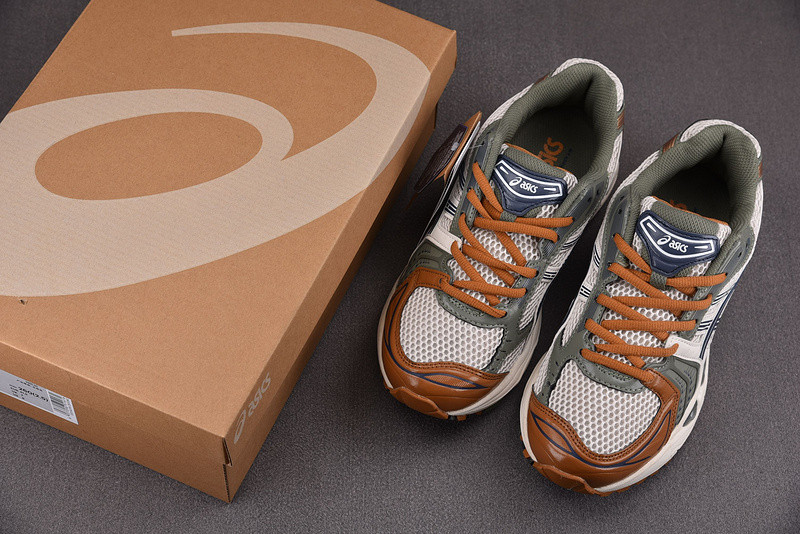 ASICS Gel Kayano 14 