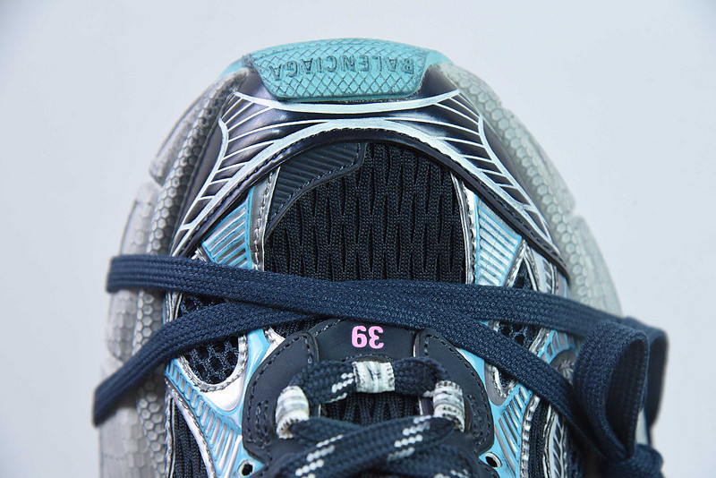 BC 3XL SNEAKER