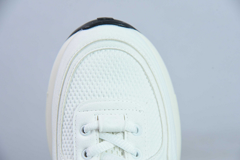 Chanel Sneaker