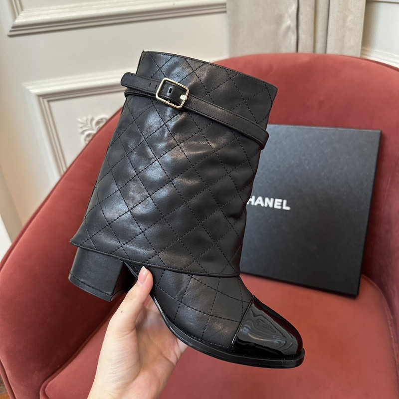 Chanel Sneaker