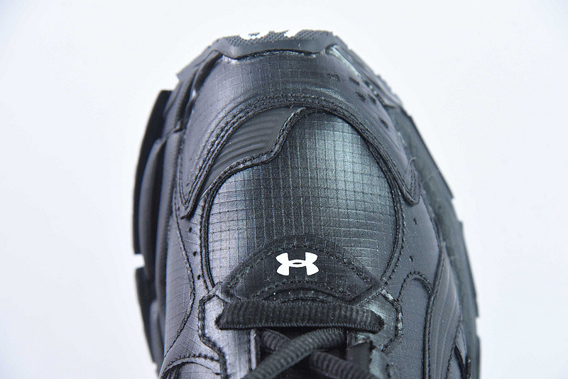 Ba*len*cia*ga runner sneaker