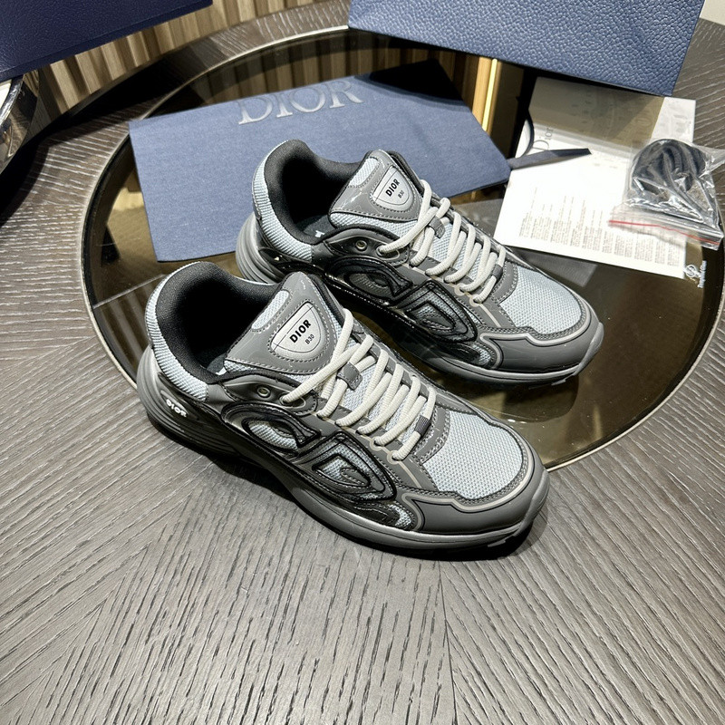 DIO* SNEAKER