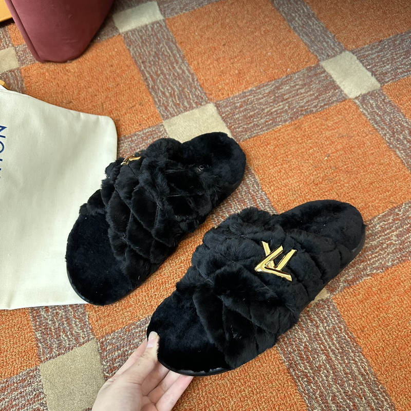 LVT SANDALS