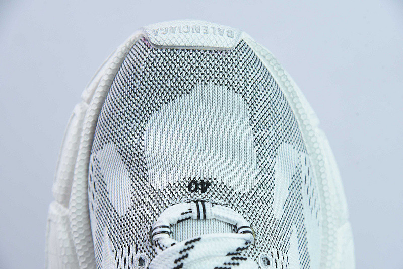 BC 3XL SNEAKER