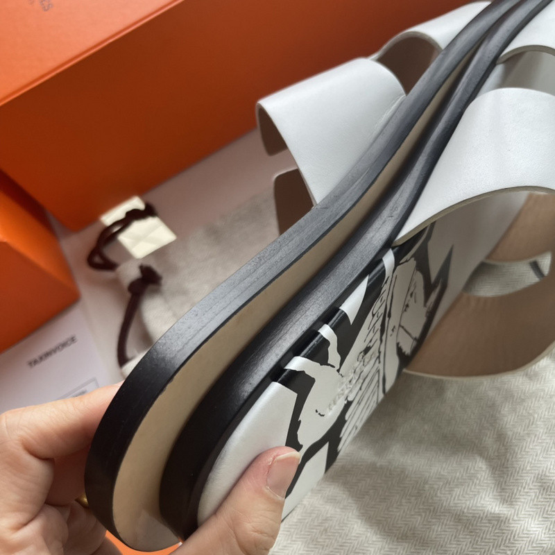 HERMES SLIDE