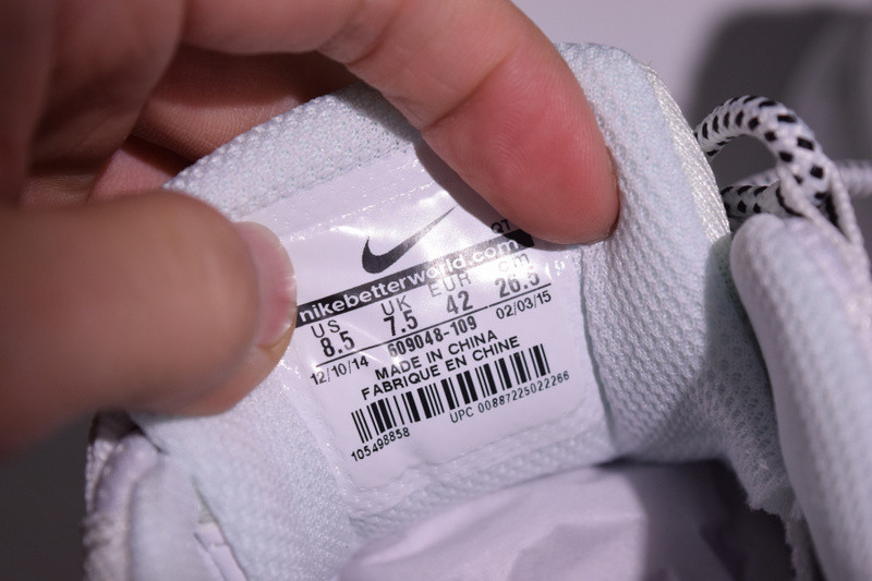 NIKE AIR MAX 95 WHITE BLACK 609048-109