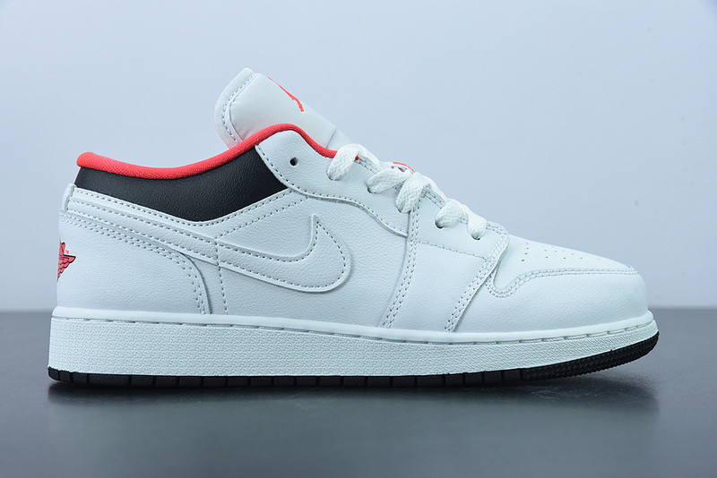 AIR JORDAN 1 LOW GS ''CHICAGO HOME'' 553560-160